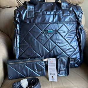 Lug Saunter Classic Duffle & Sway Pouch, Drizzle Storage Pouch & Charm Set EUC